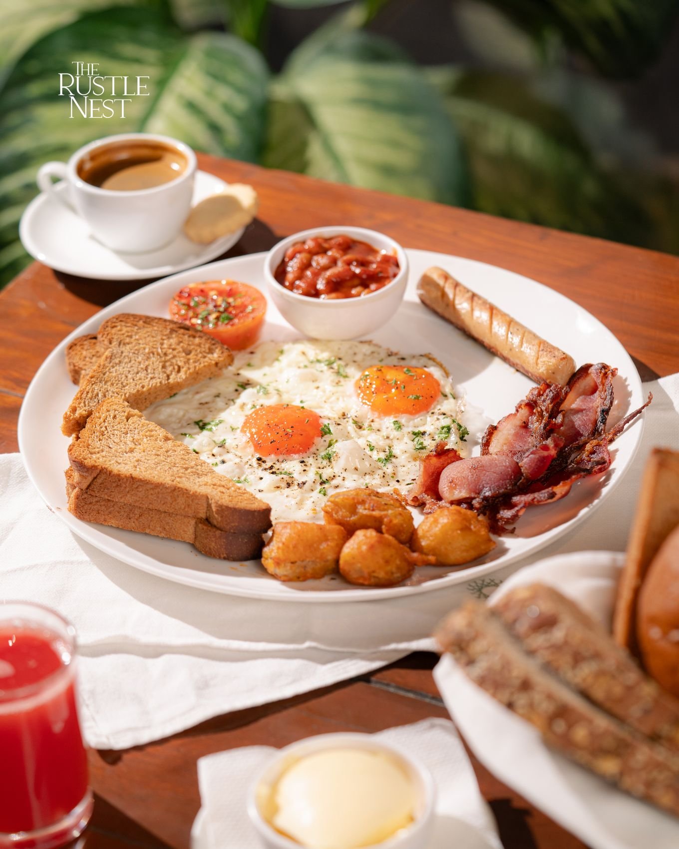 Full breakfast with eggs, toast and coffee